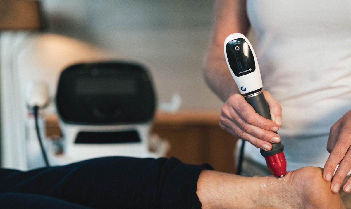 Best Shockwave Therapy Machines for Home Use - US MedRehab